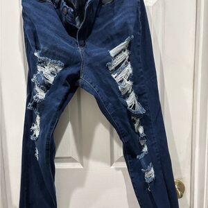 Rue21 Women's Dark Blue Distressed Skinny Jeans